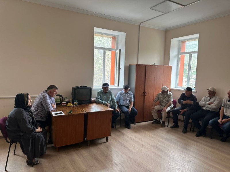 Председатель Комитета провел выездное совещание в Цумадинском районе