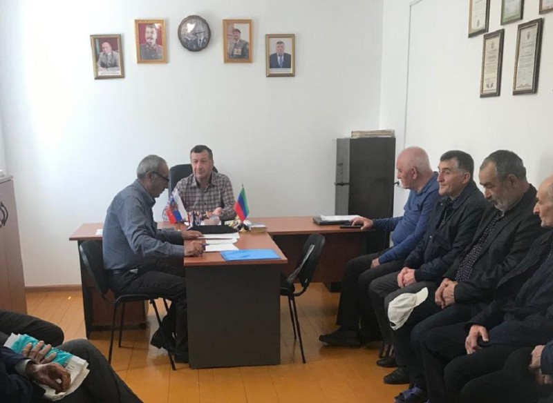 Контрольно-мониторинговое ветеринарное мероприятие в Курахском районе