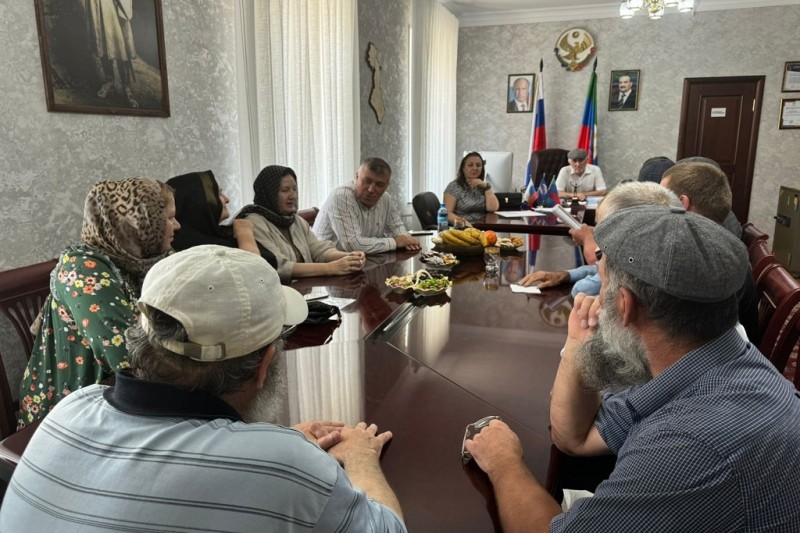 Прием граждан в Цумадинском районе
