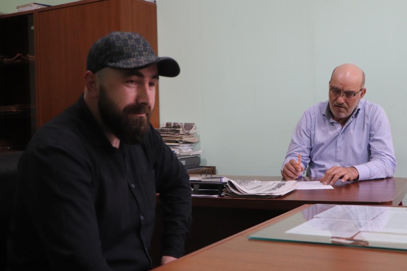 Председатель Комитета провел выездной прием граждан в Шамильском районе