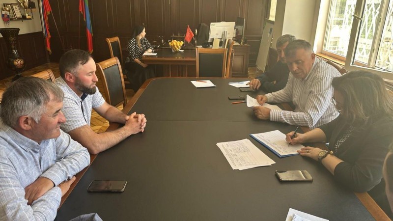 Председатель Комитета провел выездной прием граждан в Унцукульском районе