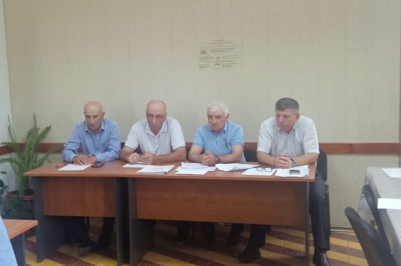 В Хунзахском районе состоялось производственное совещание по итогам работы за первое полугодие 2022 года