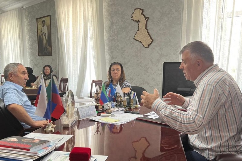Прием граждан в Цумадинском районе