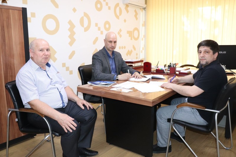 В Дагестане внедряются меры государственной  поддержки предпринимателей при прохождении сертификации с брендом «Дагестанский продукт»