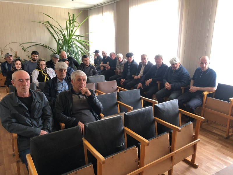 Магомед Шапиев принял участие в расширенном совещании Правительства РД в Левашинском районе