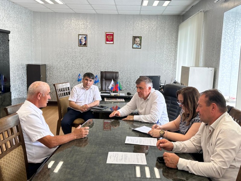 Председатель Комитета провел выездной прием граждан в Табасаранском районе