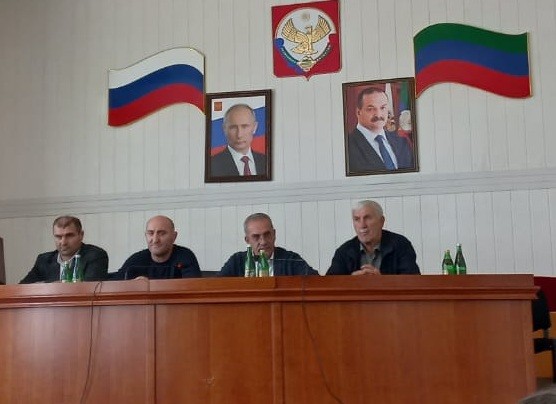 Вопросы социально-экономического развития обсудили в Тляратинском, Цунтинском районах и Бежтинском участке