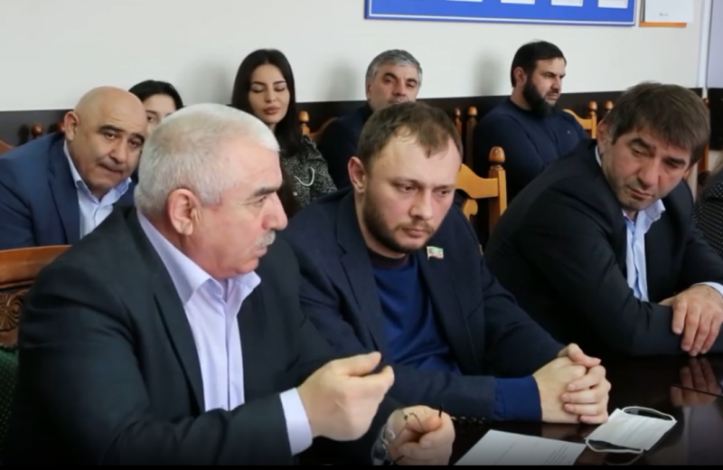 Представитель Комитета по ветеринарии РД принял участие в работе городского собрания депутатов