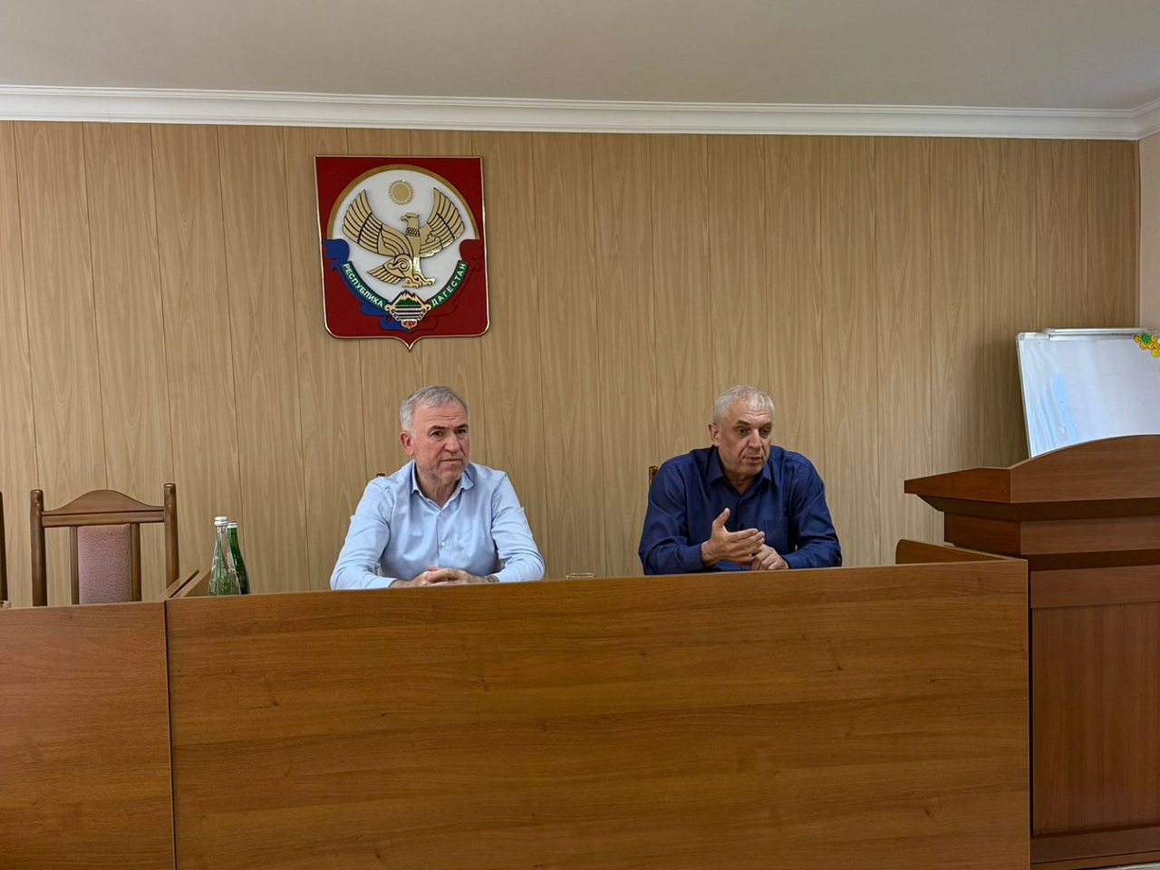 В Хасавюрте обсудили внедрение системы «Честный знак» и правила хранения биопрепаратов