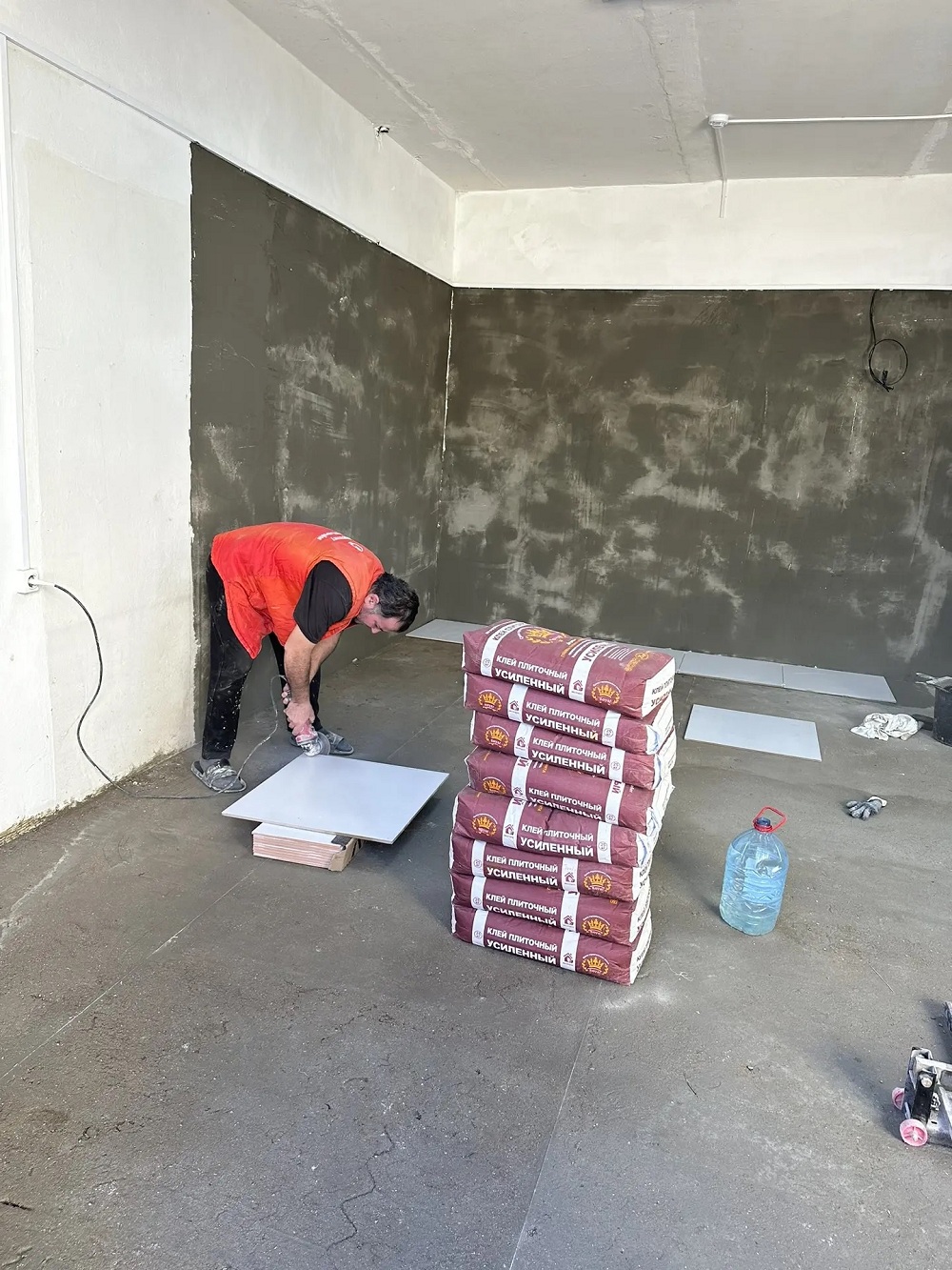 В здании Дербентского ветуправления проводятся ремонтные работы