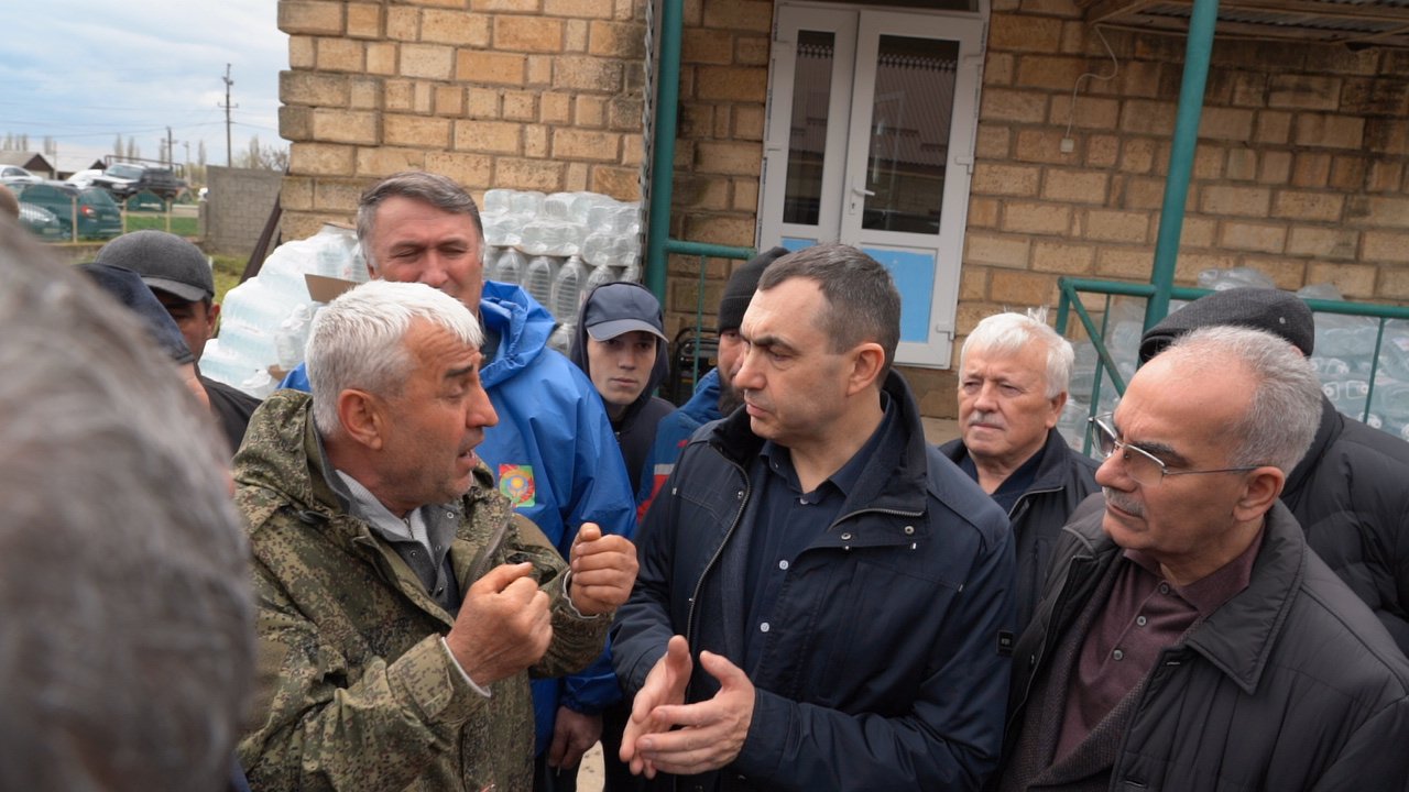 Заместитель министра сельского хозяйства России Роман Некрасов посетил Хасавюртовский район